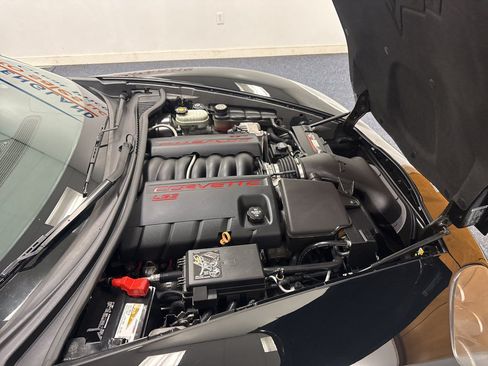 Used 2008 Chevrolet Corvette Coupe w/ Preferred Equipment Group RWD image 22