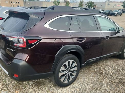 Used 2024 Subaru Outback Limited AWD/4WD image 4