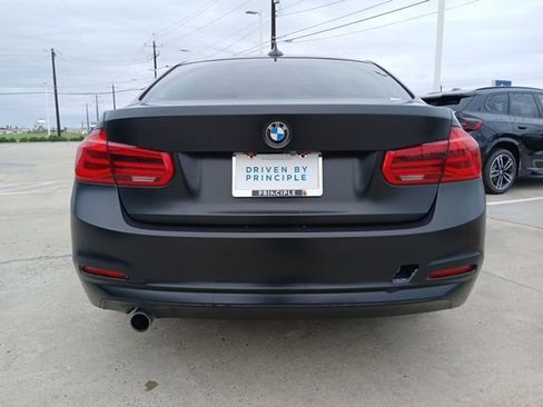 Used 2016 BMW 320i Sedan image 8