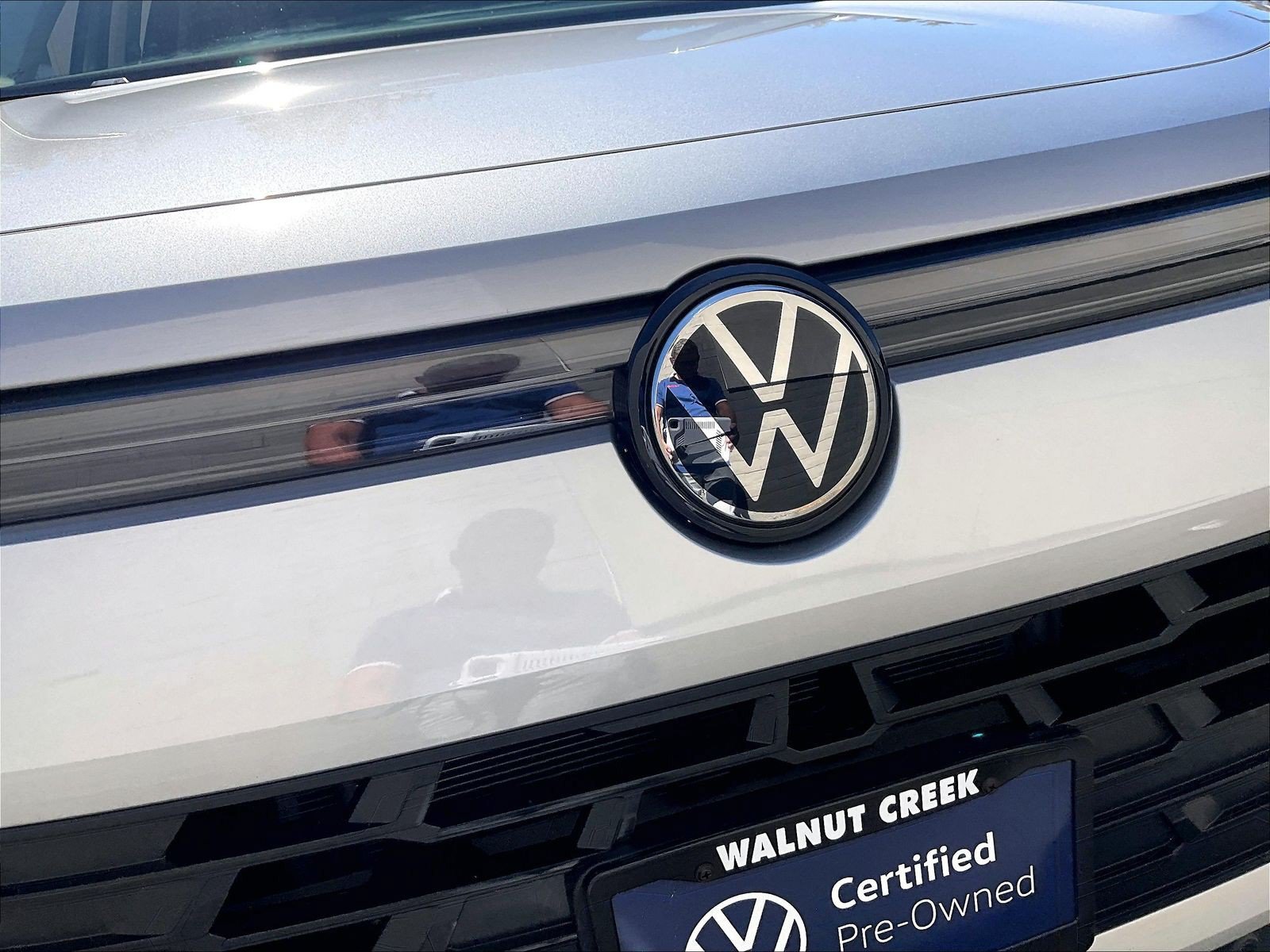 Certified 2025 Volkswagen Tiguan S FWD image 28