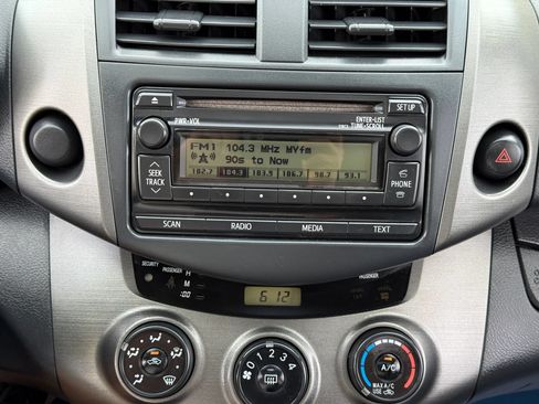 Used 2012 Toyota RAV4 Sport w/ Premium Pkg FWD image 39