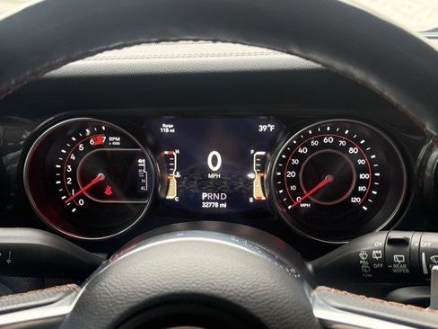 Used 2022 Jeep Wrangler Unlimited Rubicon w/ Xtreme Recon 35" Tire Package image 11