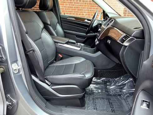 Used 2014 Mercedes-Benz ML 350 4MATIC w/ Premium 1 Package image 11