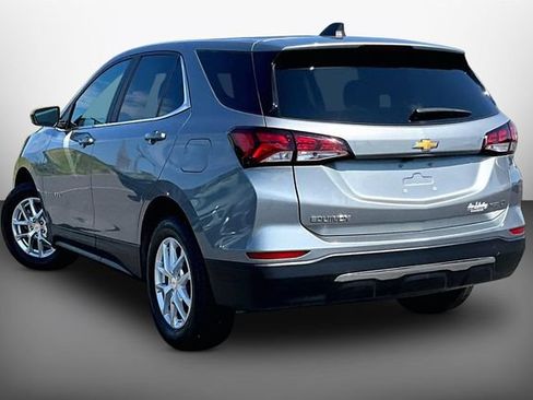 Used 2023 Chevrolet Equinox LT AWD/4WD image 11