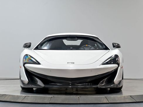 Used 2019 McLaren 600LT RWD image 33