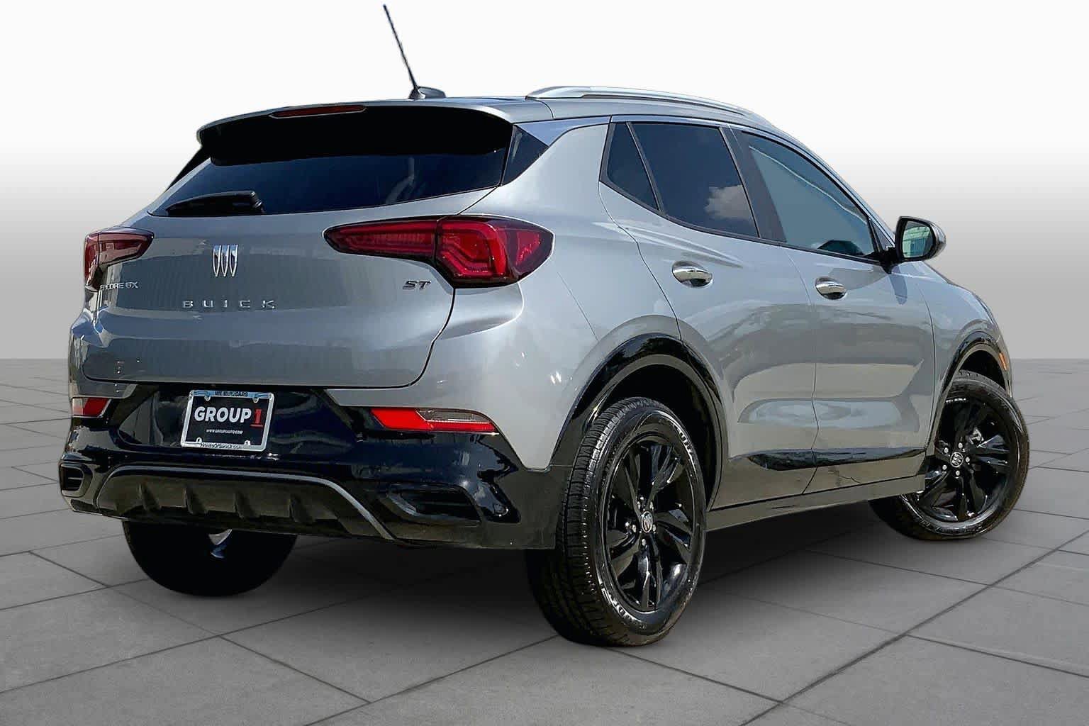 Used 2024 Buick Encore GX Sport Touring FWD image 13