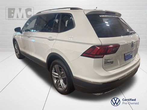 Used 2019 Volkswagen Tiguan SEL Premium image 4