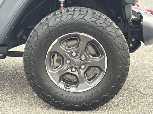 Used 2020 Jeep Gladiator Rubicon image 31