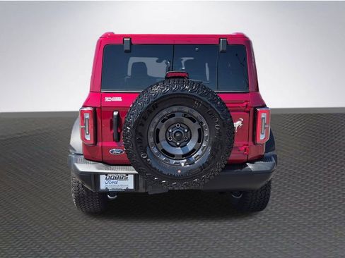 Used 2025 Ford Bronco Badlands w/ Sasquatch Package AWD/4WD image 5