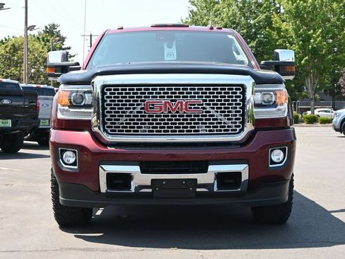 Used 2016 GMC Sierra 3500 Denali w/ Duramax Plus Package AWD/4WD image 3