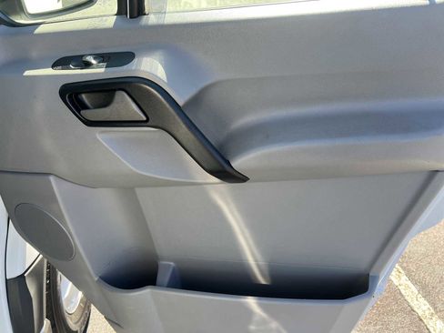 Used 2015 Mercedes-Benz Sprinter 2500 image 14