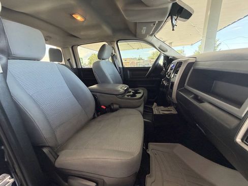 Used 2017 RAM 2500 Tradesman w/ Chrome Appearance Group AWD/4WD image 15