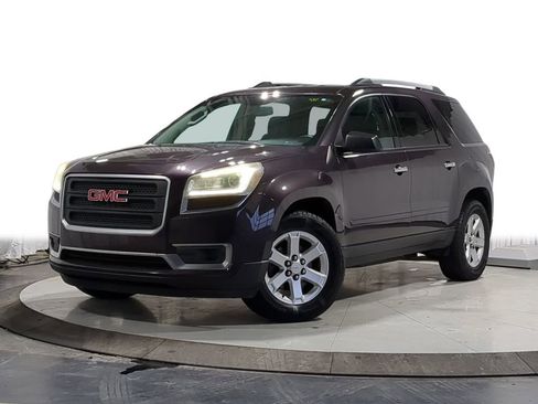 Used 2015 GMC Acadia SLE FWD image 1