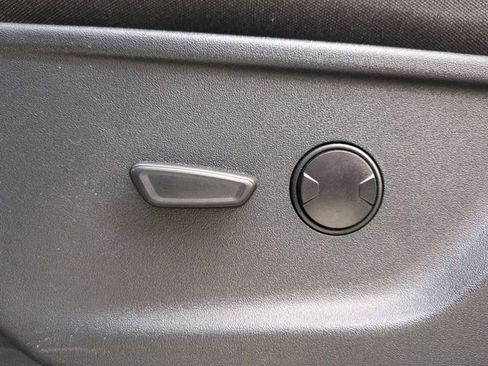 Used 2024 Ford F150 XLT w/ Mobile Office Package image 20