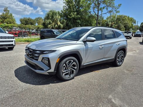 New 2026 Hyundai Tucson SEL Plus FWD image 1