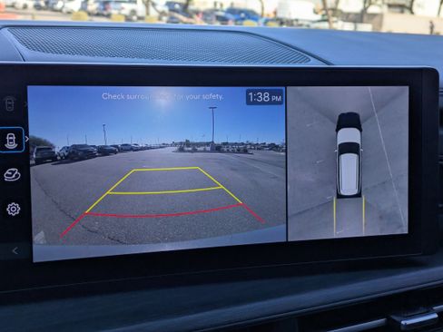 Used 2024 Hyundai Santa Fe Limited image 29