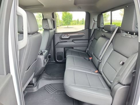 New 2026 Chevrolet Silverado 1500 RST AWD/4WD image 15