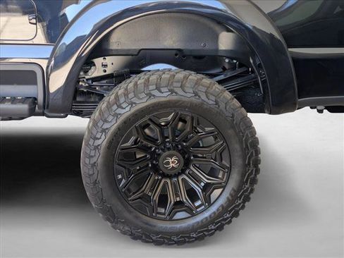 New 2026 Ford F250 Lariat w/ Black Appearance Package image 10