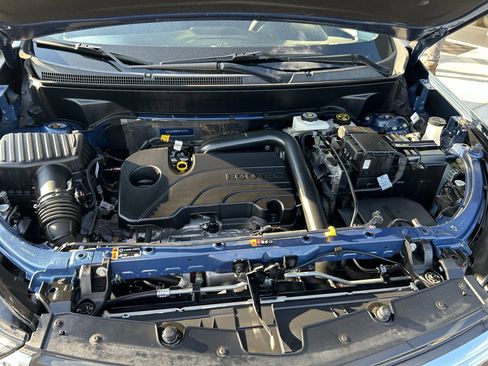 Used 2024 Chevrolet Equinox LT image 29