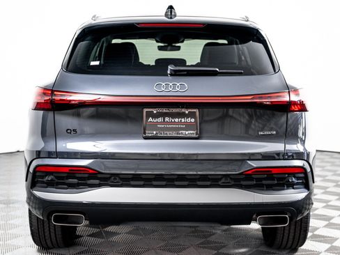 Certified 2025 Audi Q5 Premium w/ Premium Plus AWD/4WD image 7