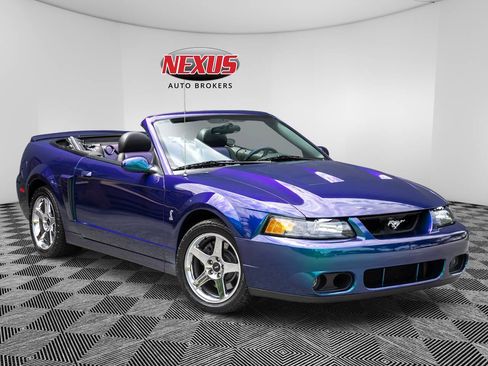 Used 2004 Ford Mustang Cobra RWD image 1