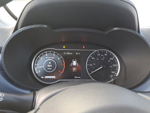 Used 2025 Nissan Versa SV w/ Trunk Package image 11