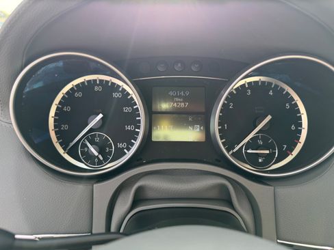 Used 2012 Mercedes-Benz GL 450 4MATIC image 12