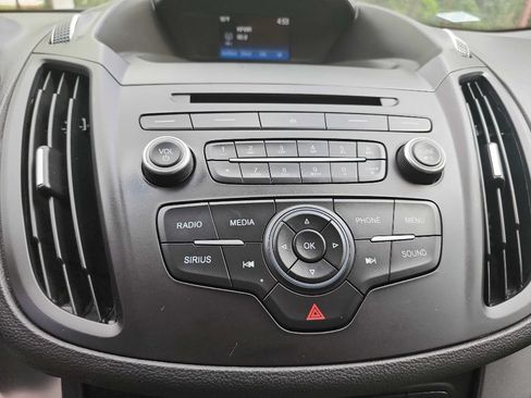 Used 2018 Ford Escape SE FWD image 20