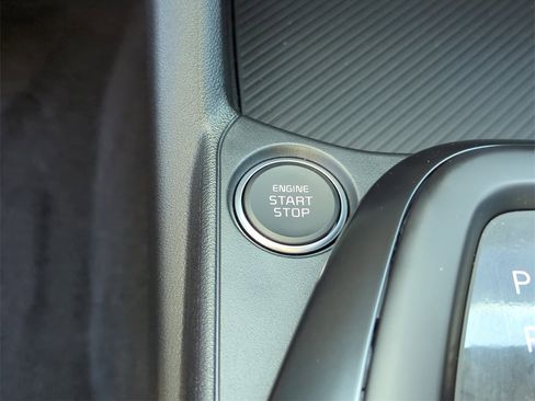 New 2025 Kia K4 LXS image 28