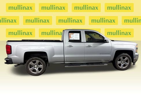 Used 2014 Chevrolet Silverado 1500 LT w/ LT Convenience Package RWD image 2