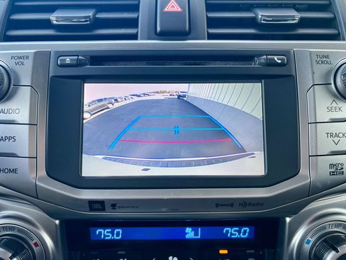 Used 2016 Toyota 4Runner Limited image 23