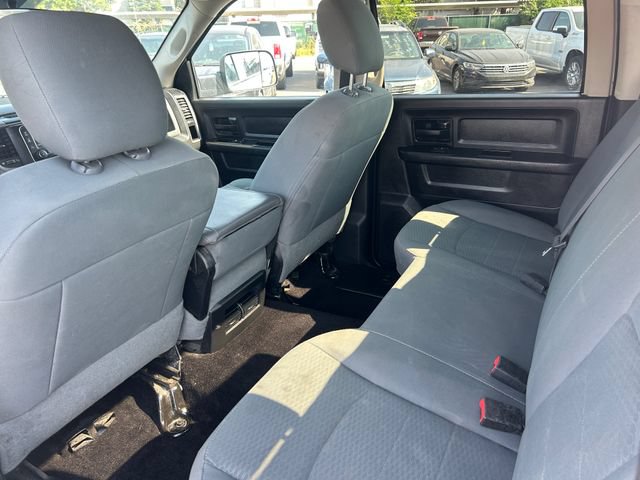 Used 2017 RAM 1500 Express AWD/4WD image 28