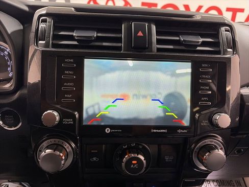 Used 2023 Toyota 4Runner TRD Off-Road Premium AWD/4WD image 32