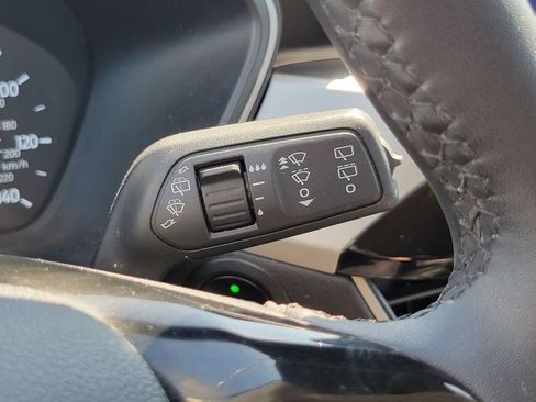 Certified 2022 Ford Escape SE w/ Cold Weather Package AWD/4WD image 15