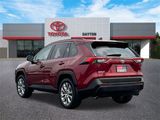 Used 2020 Toyota RAV4 XLE Premium image 4
