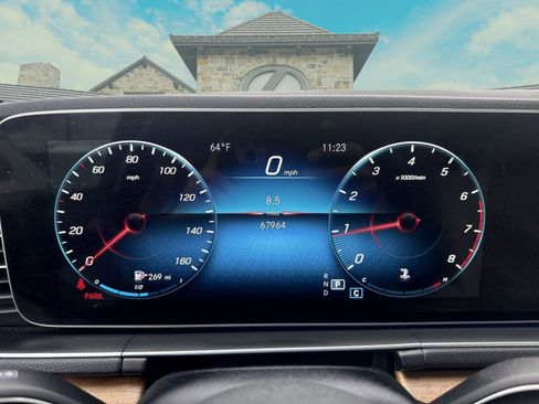 Used 2021 Mercedes-Benz GLE 350 4MATIC image 17