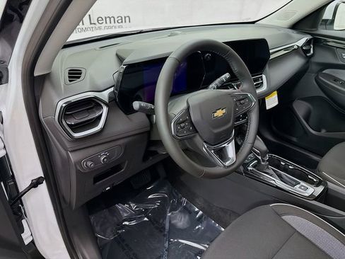 New 2026 Chevrolet TrailBlazer LT w/ Convenience Package image 12