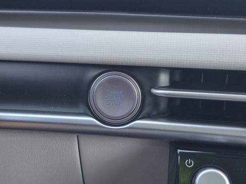 New 2026 Hyundai Tucson SEL FWD image 33