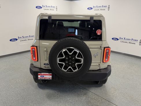 Used 2025 Ford Bronco Outer Banks AWD/4WD image 33