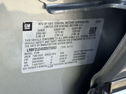 Used 2025 Buick Envision Sport Touring image 34