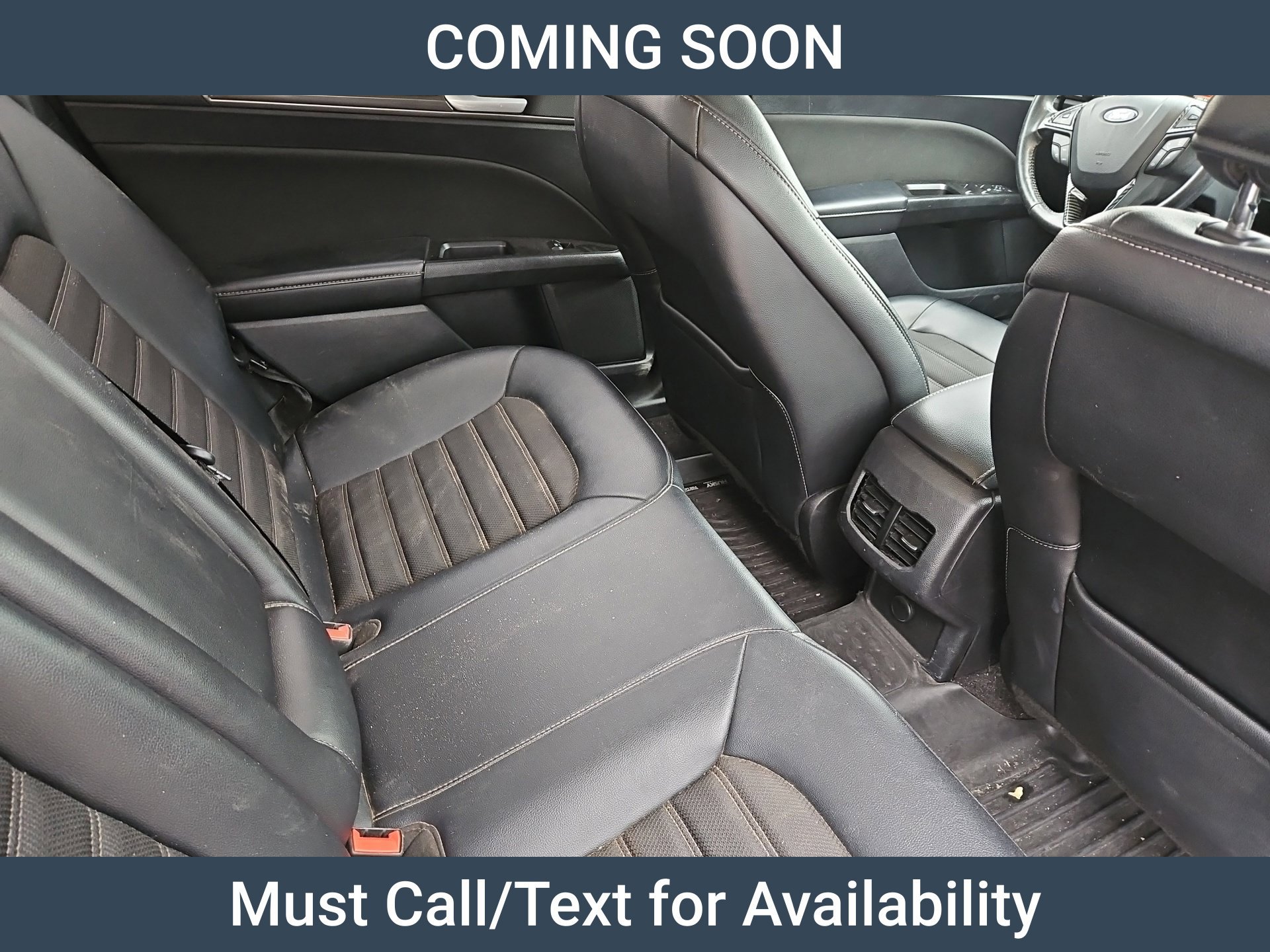 Used 2017 Ford Fusion SE w/ Equipment Group 201A FWD image 12