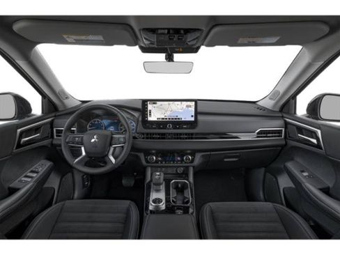 Used 2025 Mitsubishi Outlander AWD image 7