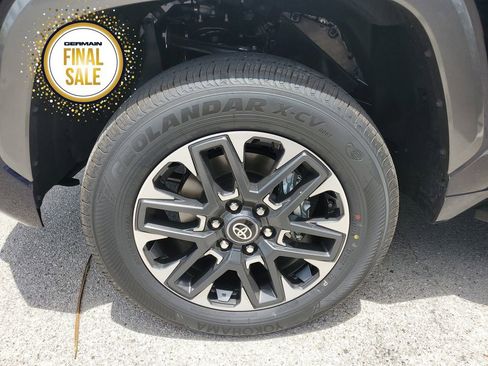 New 2025 Toyota Tundra Limited image 10