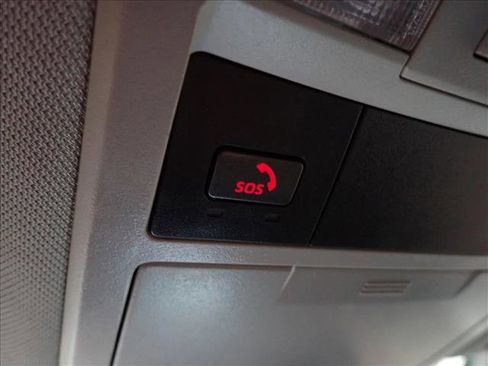 Used 2022 Toyota Tacoma SR image 22