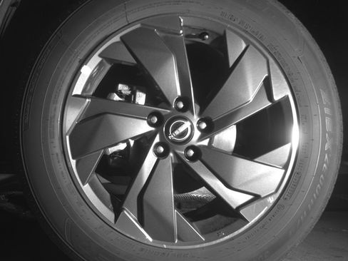 Used 2025 Nissan Rogue SV image 12