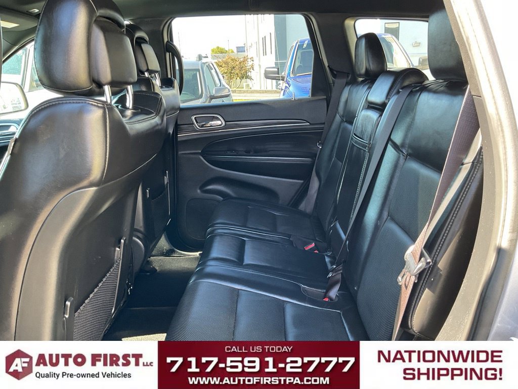 Used 2019 Jeep Grand Cherokee Limited w/ Luxury Group II AWD/4WD image 11