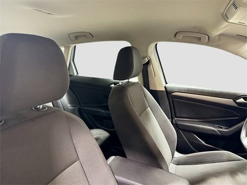 Used 2019 Volkswagen Jetta R-Line image 24