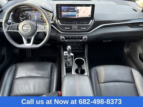 Used 2024 Nissan Altima 2.5 SR w/ SR Premium Package image 10