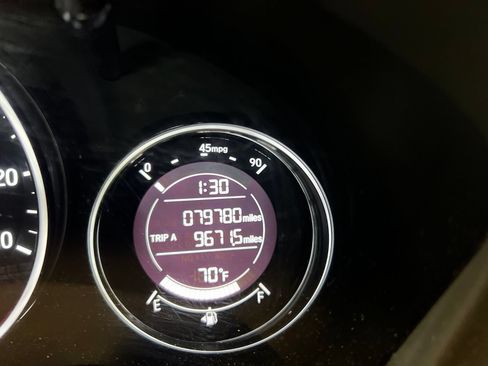 Used 2017 Honda HR-V EX image 7