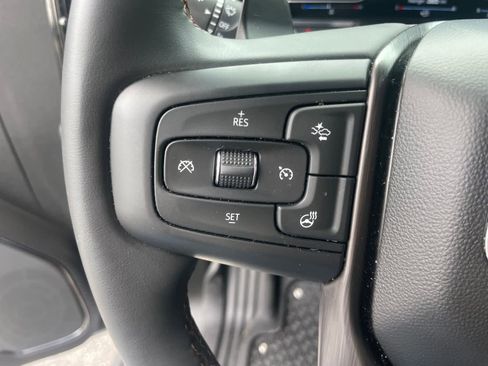 Used 2024 GMC Sierra 1500 AT4 w/ Technology Package AWD/4WD image 13